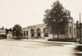 Grand boulevard at utah place at the southern end of the south grand business district. Spotlight Cops Called In 1927 To Control Crowds At Library Joe S St Louis Stltoday Com