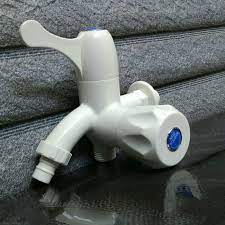 Kran air juga berfungsi sebagai bagian integral dari fungsi dan aksen dapur. Kran Air Cabang Tahan Lama Dan Mudah Karat Harga Jual Com