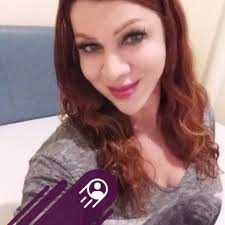 This is a cropped photo of my siblings and I. Swipe left to see the full  picture. Both literally and figuratively 😂. Jom tengok siapa yang tengah  tantrum 😂. . Last week