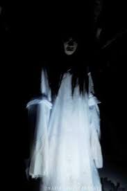 Bagiku yang berasal dari keluarga berada, dangdut kuanggap sebagai hiburan kelas rendah. Pengalaman Melihat Jom Kongsi Pengalaman Kisah Seram Facebook