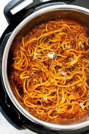 However, few people know that they also make a blender you can cook in too. Instant Pot Spaghetti With Meat Sauce Jessica Gavin