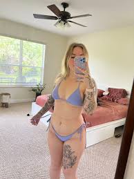 TW Pornstars - 1 pic. Nikki Nelson 🍑. Twitter. need more bikini days 😩.  11:56 PM - 20 Feb 2023