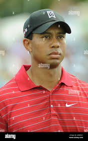 Doral, United States of America. 29 October, 2021. U.S. chairman of the  Joint Chiefs of Staff, Army Gen. Mark Milley, honors Martha Faller, the  wife of retiring Navy Adm. Craig Faller, right,