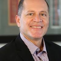 PDF) Descolonizar la Paz: Entramado de Saberes, Resistencias y Posibilidades