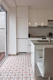 Cuisine Blanche Carreaux De Ciment Cuisine Moderne Blanche 30m2 Maison