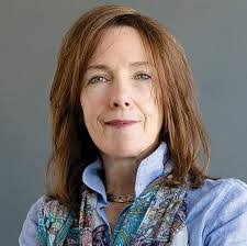 Amy Benjamin's Instagram, Twitter & Facebook