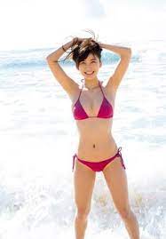 pin on 小倉優香