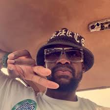 What better way to start off your 38th birthday!!!! Thank God for Waking me  this morning and allowing me to cast another Line to start this 38th  Chapter off!!!