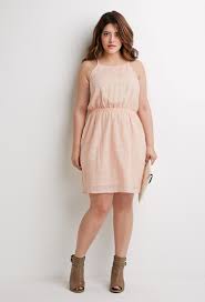 Pro Tips That Ll Help You Prevent The Heat And Humidity From Cramping Your Style Curvy Girl Fashion Fashion Clothes Women Girl Fashion