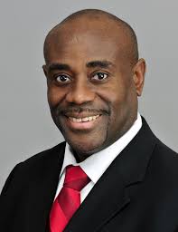 Houston airport executive to take off for Seattle