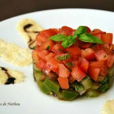 Tartare De Tomates Aux Fines Herbes Vinaigre De Xeres Et Huile D Olive Au Basilic Facile Decouvrez Les Recettes De Cuisine Actuelle
