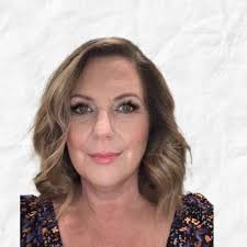 BEYOND BEAUTÉ SALON