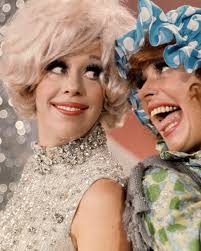 Last night's episode of #Hacks delivered one of the most unforgettable  cameos in the show's history. In a moving scene, Deborah Vance (#JeanSmart)  finds herself in a waiting room with none other