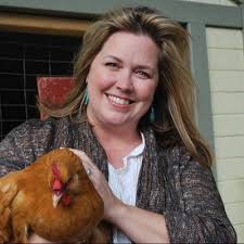 Holly Nowak (@nowak_holly)