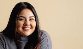 Amy Olszewski's Instagram, Twitter & Facebook