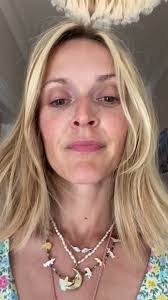 Danielle Goodall's Instagram, Twitter & Facebook