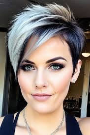 Elisa Rubin's Instagram, Twitter & Facebook