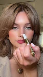 Transforming Black Lip Gloss into Pink Lip Gloss with Shay Sullivan