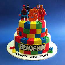 Lego batman cakes marvel cake superhero cake lego marvel lego products cake design inspiration cupcake cakes cupcakes cake creations. Fondant 3d Lego Marvel Superheros Lego Birthday Cake Superhero Birthday Cake Lego Birthday Party