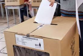Voto nulo/blanco tiene un 20,2 % de respuesta en la encuesta de iep, superando a yonhy lescano, quien lidera sondeo con un 11,4 %. El Telegrafo El Voto Nulo De 2021 Alcanzo Su Porcentaje Historico Mas Alto