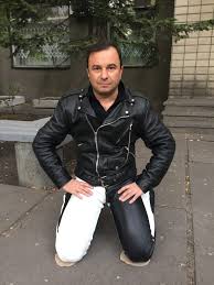У цій категорії немає статей. Viktor Pavlik Modum