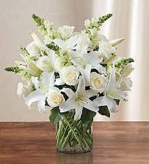 It can be difficult to know what to say or do when a friend or family member loses someone they love. Condolence Flowers Arrangements Bereavement Flowers 1800flowers