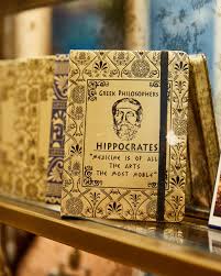 استمتعوا بخصم 50% على المكياج من هذه العلامات المميزة. Gaia Dubai Photos Facebook