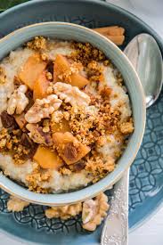 Apfelstrudel Porridge Oats And Crumbs Rezept Poridge Rezept Rezepte Fruhstucksideen Gesund