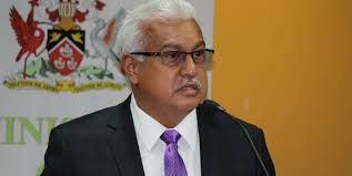 No Coast Guard official displayed flu-like symptoms after coming into  contact with Venezuelan nationals but are in quarantine according to the  Health Minister. Read more:  https://www.103fm.tt/news/deyalsingh-coast-guard-members-in-quarantine-none  ...