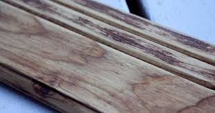 How To Make New Wood Look Weathered With Baking Soda And Vinegar Weathered Wood Wood Aging Wood