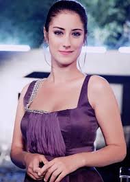 Hazal kaya bizim hikaye is a full hd video. Bizim Hikaye Fedakar Abla Filiz Kimdir Dizicenter