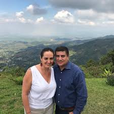La senadora maría fernanda cabal ataca a los premios india catalina por dar reconocimiento a la serie matarife, ella, miembro del centro lo más leído en actualidad. Facebook