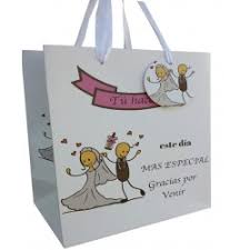 Además, las bolsas de tela son regalos de empresa que resultan realmente útiles y que ofrecen múltiples posibilidades, como llevar en ellas tus no hay cantidad mínima. Bolsitas Para Regalos Recuerdos Detalles De Boda