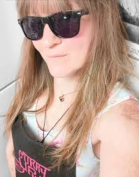 Wow my hoodie and hat finally arrived! Now I totally look the part lol.  Took the time to have a shuffle of my cabinet too