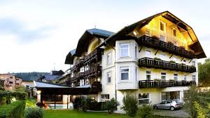 67, 15749 mittenwalde zu vermieten ab oktober 2021 die wohnung befindet sich in einer schönen altstadt im. Post Hotel Mittenwald Mittenwald Holidaycheck Bayern Deutschland