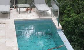 When warm weather arrives the poolside area become one of the most popular areas of the house if there is a pool in the backyard. 25 Rooftop Swimming Pool Design Images To Consider When You Lack Of Ideas House Plans