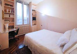 Breradistrict Viapontaccio The Bedroom Very Bright Overlooking The Lovely Viapontaccio Double Windows Around The Apartment Ensure The Silence