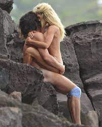 Sexo en la playa gif ❤️ Best adult photos at www.ninetelecom.co.uk