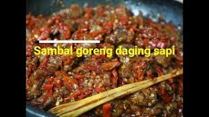 Pertama goreng kentang yang telah dipotong dadu hingga kuning keemasan, sisihkan. Resep Sambal Goreng Daging Sapi Hidup Di Jerman Youtube