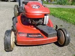 I'm using castrol gtx 5w30 in my honda mower. Toro 6 5 Self Propelled Lawn Mower Classifieds For Jobs Rentals Cars Furniture And Free Stuff
