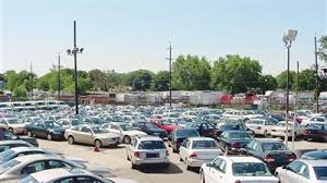 قال وزير التنمية المحلية، اللواء محمود شعراوي، إن قانون تنظيم انتظار المركبات في الشوارع يساعد فى تحقيق الانضباط للشارع المصري وتعظيم موارد الدولة والمحافظات ودمج بعض. Dspy6bncbhfidm