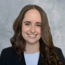 Sarah Bowe's Instagram, Twitter & Facebook