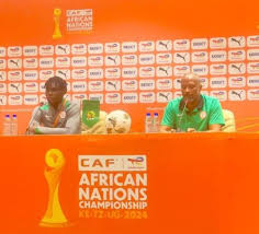 Teams Preparing for the Match