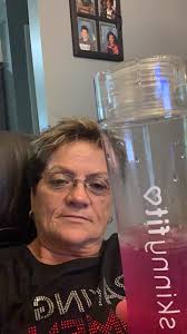 Who's Your MIXUE MBTI? 1️⃣The Hype Chaser “Waiting for every announcement,  first to grab the new release 🏃‍♂️” 2️⃣The Easygoing Fan “No rush, no  fuss, just happy to wait for Snow King's