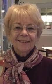 Katherine Kearns's Instagram, Twitter & Facebook