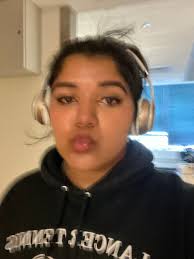 Hi! I am looking for a room available from 9/20 to 12/6 near campus. Let me  know if you have some good options for me.