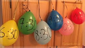 Countdown uhr silvester ausdrucken / silvester countdown uhr zum ausdrucken minidrops hier einige tipps für den silvester countdown während man zuvor wahlweise zu hause oder in clubs, bars und lounges eine hoffentlich unvergessliche silvesterparty. Silvester Mit Kindern Feiern Ideen Fur Zu Hause