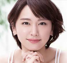 Последние твиты от 新垣結衣 (@lespros_aragaki). æ–°åž£çµè¡£ã®é«ªåž‹ãƒœãƒ–ã¯ã‚³ãƒ¼ã‚»ãƒ¼cmã§åŠ¹æžœçµ¶å¤§ ç›®ã®ãƒ¡ã‚¤ã‚¯ ãƒŠãƒãƒ¥ãƒ©ãƒ«3ã¤ã®ç§˜è¨£ Svs Wave