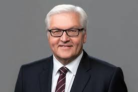 Von 1999 bis 2005 war steinmeier chef des bundeskanzleramtes unter gerhard schröder.er war von 2005 bis 2009 (kabinett merkel i) außenminister und von 2007 an auch vizekanzler der bundesrepublik. Steinmeier Calls For Fair Access To A Vaccine For All People Before Whs 2020 Saudi Gazette