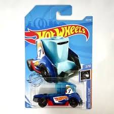 Original Hot Wheels Model Car 1 64 Metal Mini Car Toy Diecast Brinquedos Hot Wheels 1 64 Oyuncak Araba Boy Birthday Gift In 2020 Hot Wheels Mini Cars Mattel Hot Wheels